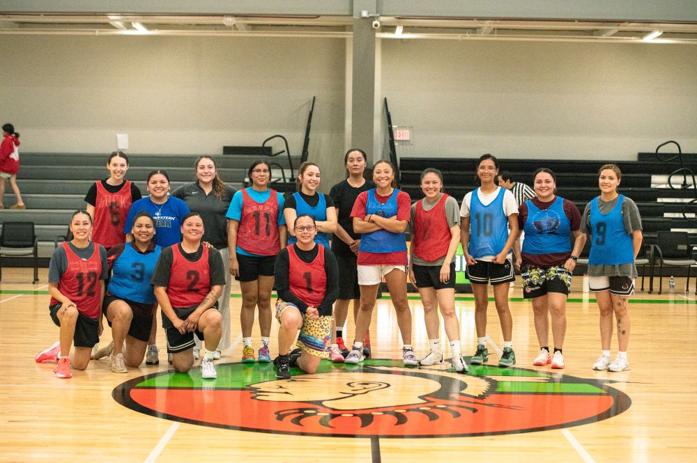 04.29 Womens Open Run + Legends League